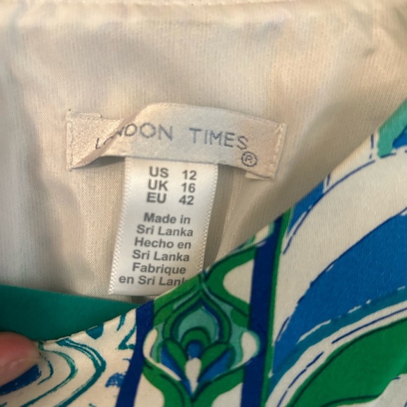 London Times Elegant Green and Blue Patterned Dress - Picture 3 of 3